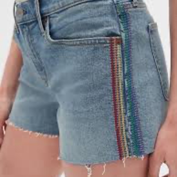 Gap | NWT Pride Embroidered Rainbow Mid Rise Stretch Denim Cut Off Jean Shorts - Picture 13 of 13